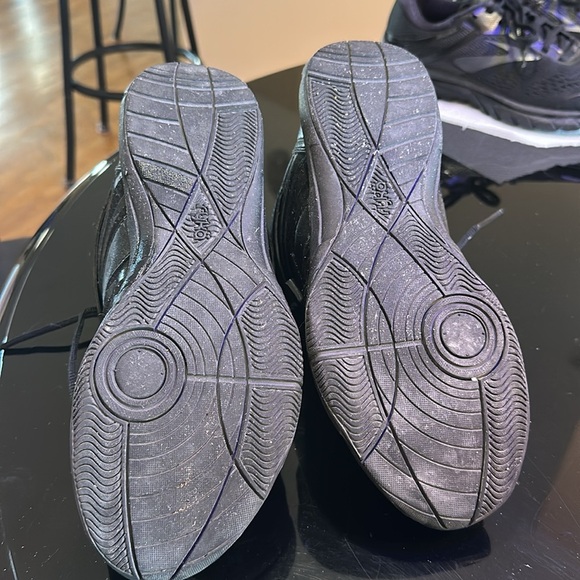 Ryka women’s Black and Green Tenacity Shoes size 8.5 - Picture 8 of 10